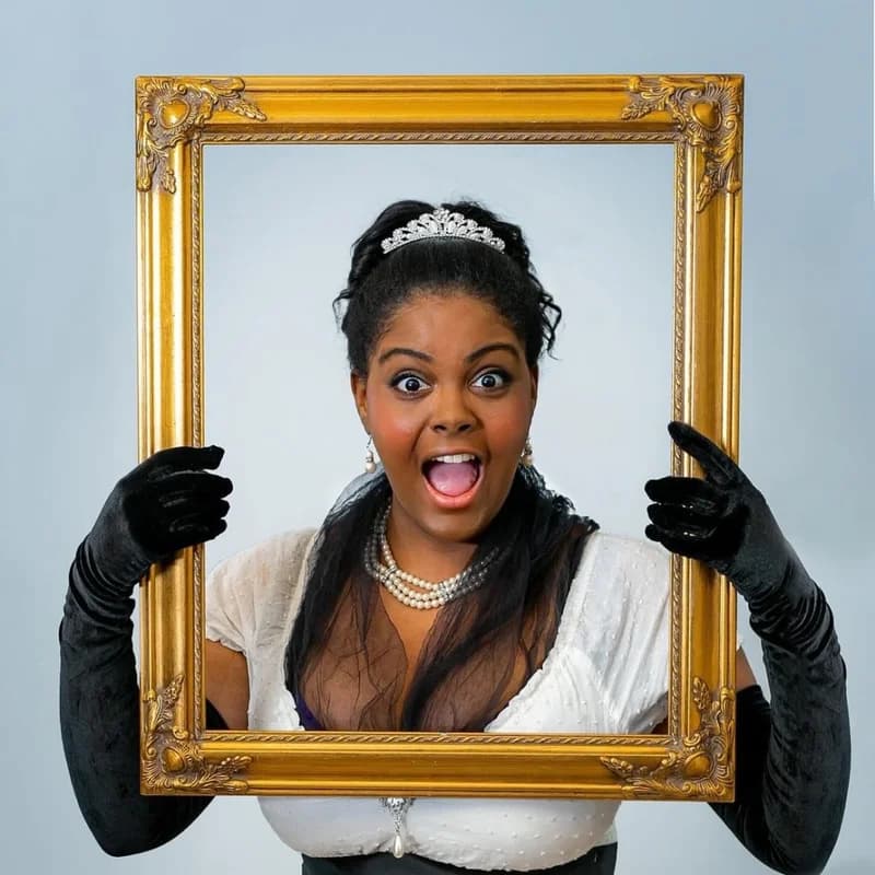 Daryn Robinson — comedian at Hecklers Happy Hour comedy show in Chicago