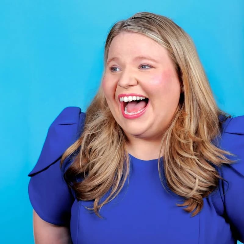 Mary Budd — comedian at Hecklers Happy Hour comedy show in Chicago