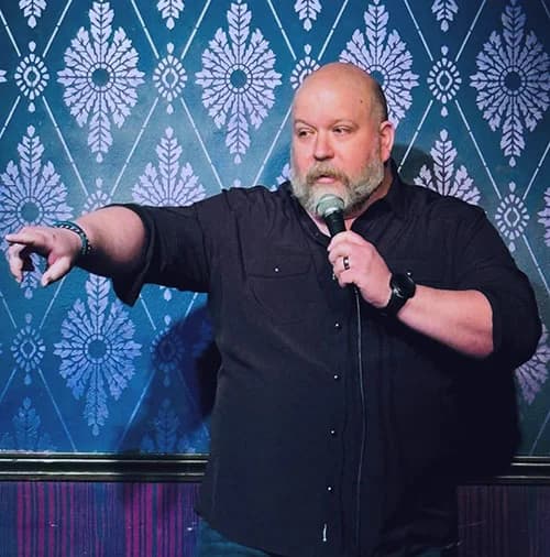 Larry Smith — comedian at Hecklers Happy Hour comedy show in Chicago