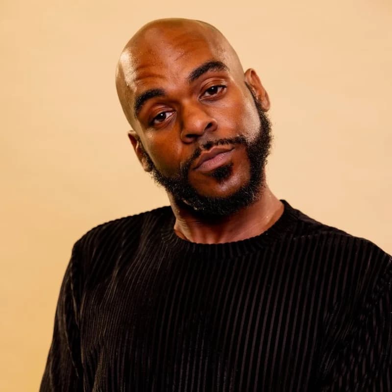 PJ Walker — comedian at Hecklers Happy Hour comedy show in Chicago